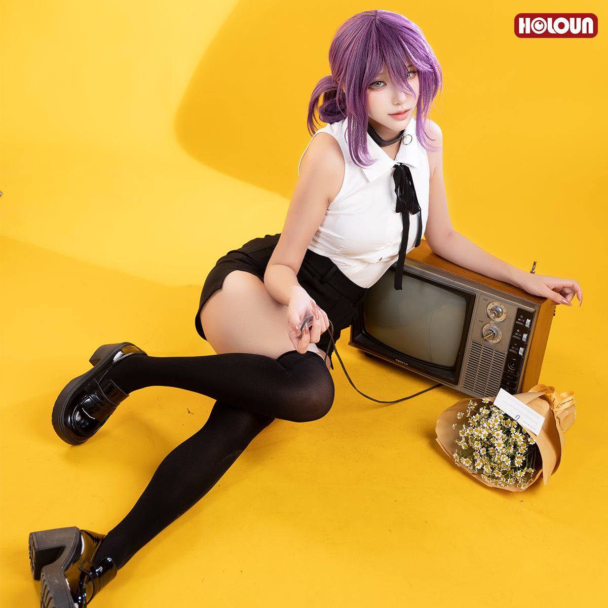 YOO Chainsaw Anime Reze Cosplay Costume Wig White Shirt Black Shorts Choker Tie Halloween Christmas Convention Rose Net thumbnail 7